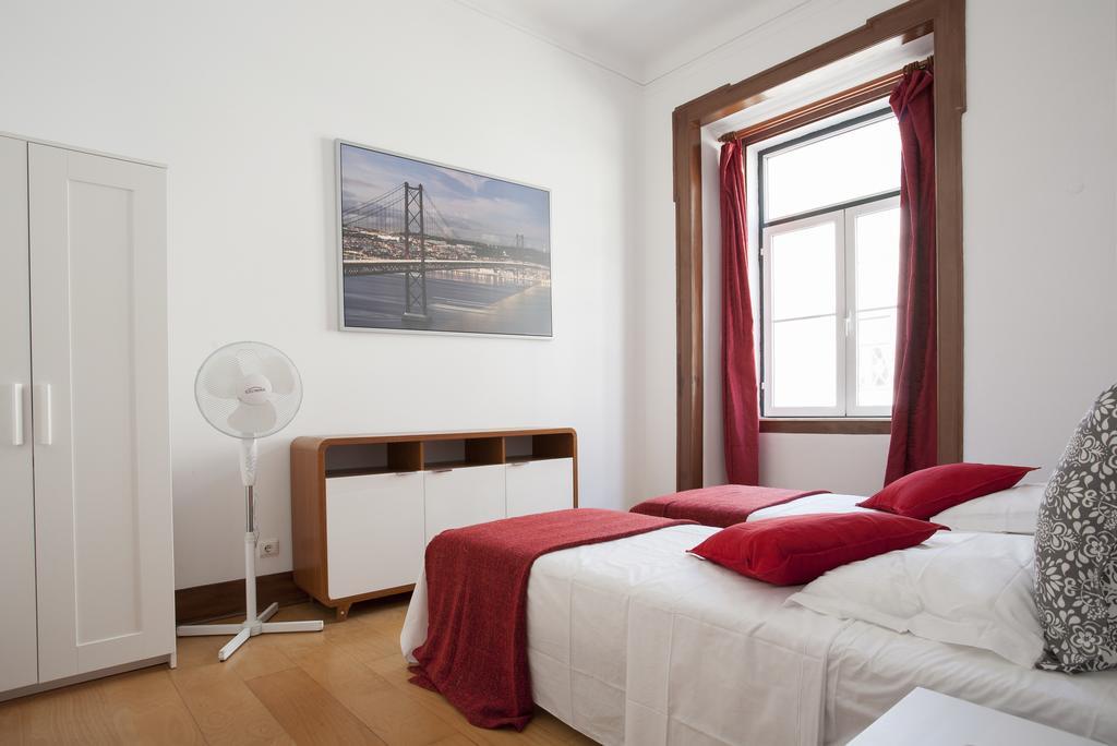 Flh Baixa Comfortable Apartment Lisboa 客房 照片